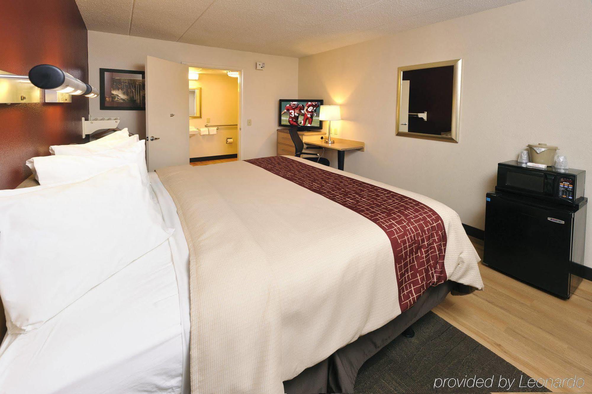 Red Roof Inn Huntington Barboursville Zimmer foto